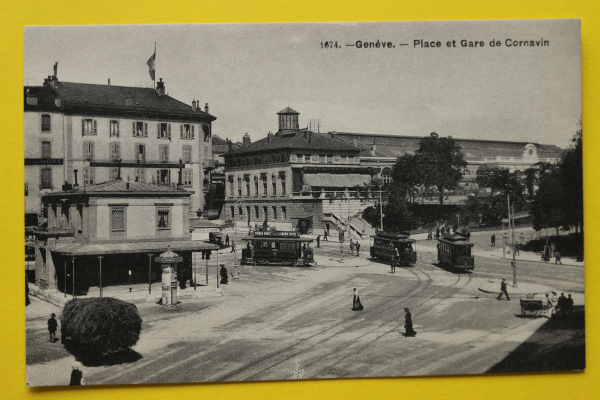 Ansichtskarte AK Genf / Bahnhof / 1910-1925 / Straßenbahn – Platz – Litfaßsäule – Gebäude